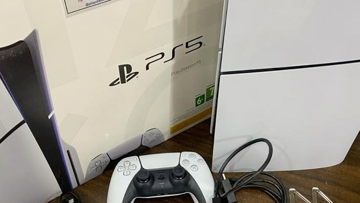 konzola-sony-playstation-ps5-pro-konzola-sony-playstation-ps5-slim-konzola-nintendo-switch-2-konzole-za-videoigre-microsoft-xbox-series-x-2tb-big-2