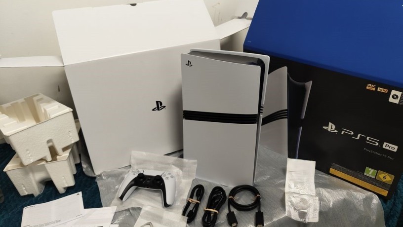konzola-sony-playstation-ps5-pro-konzola-sony-playstation-ps5-slim-konzola-nintendo-switch-2-konzole-za-videoigre-microsoft-xbox-series-x-2tb-big-1