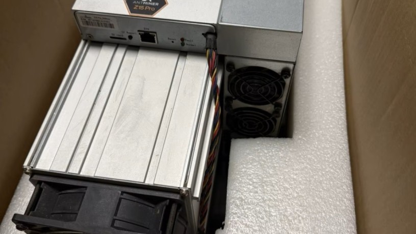 For sale Bitmain Antminer zcash Miner Z15 Pro